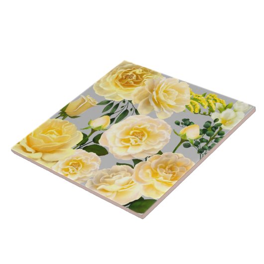 クリーミーイエローローズヴィンテージフローラオングレイ タイル (側面)