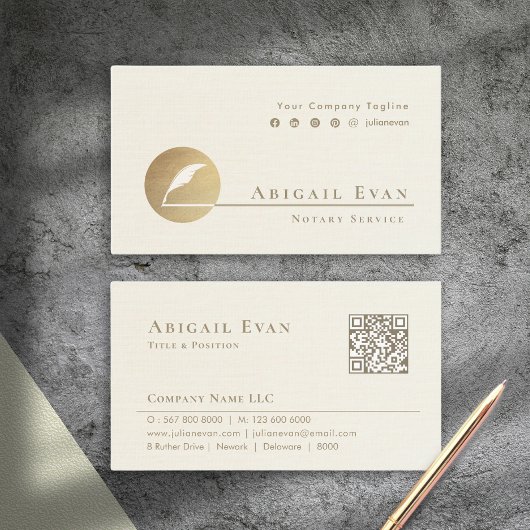 クリーミーエレガントな白と金ゴールドの羽毛のロゴ公証人 名刺