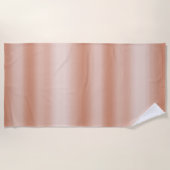 クリーミーピーチバラ赤面 グラデーション ビーチタオル (正面)