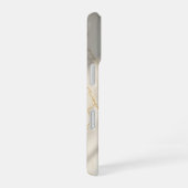 クリーミーマーブルモノグラム Barely There iPhone 16 ケース (右側面)