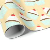 クリームとさくらんぼを載せたチョコレートカップケーキ ラッピングペーパー (ロールコーナー)