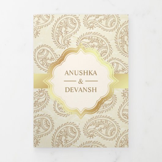 クリームとゴールドのペイズリー インドスタイルのウェディングフォト 三つ折り招待状 (カバー)