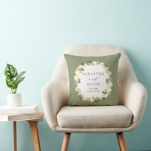 クリームとセージ |結婚のパーソナライズされた形見 クッション (椅子)