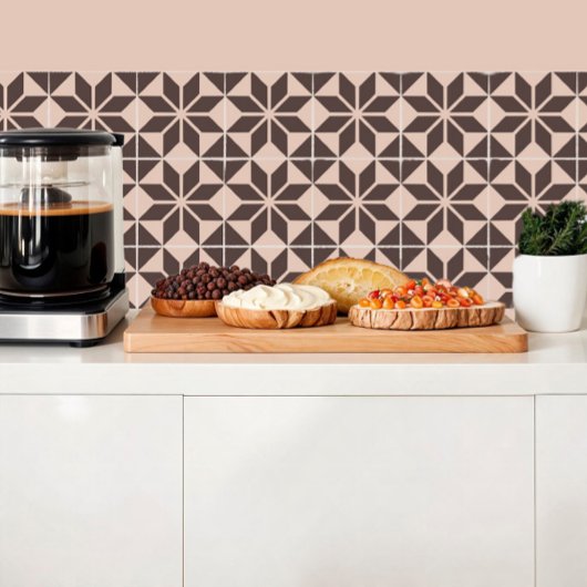 クリームとチョコレートの色合いの幾何学的な花 タイル