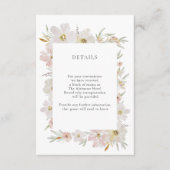 クリームと赤面の水色の花の詳細 エンクロージャーカード (正面)