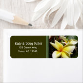 クリームと黄色のプルメリア住所 シール (インサイチュ)