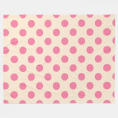 クリームにピンクの水玉模様 フリースブランケット (正面(横))