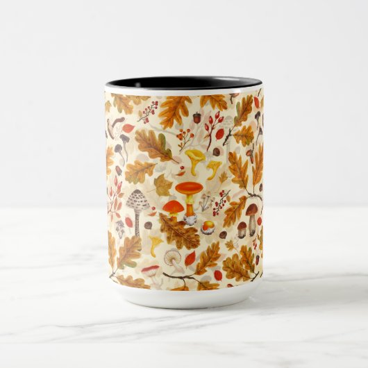 クリームに森のキノコと秋の植物 マグカップ (中央)
