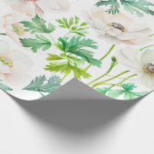 クリームに白いアネモンの花をつけている ラッピングペーパー (角)