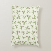 クリームに赤い枝の出芽 – シームレスなパターン。 アクセントクッション (裏面(縦))