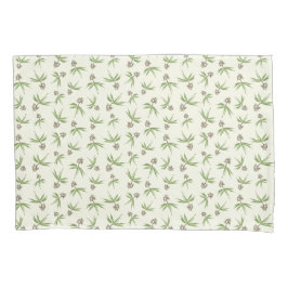 クリームに赤い枝の出芽 – シームレスなパターン。 枕カバー