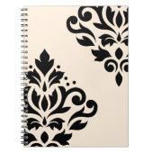 クリームのスクロールダマスク織の芸術Iの黒 ノートブック (正面)