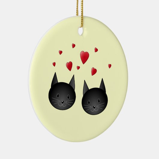 クリームのハートを持つかわいい黒猫、 セラミックオーナメント (右)