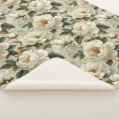 クリームの背景に白い花。 シェルパブランケット (3/4)