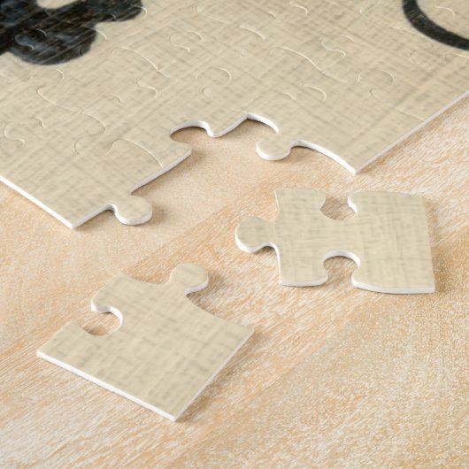 クリームの背景に白と黒の羊 ジグソーパズル (側面)