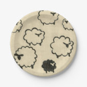クリームの背景に白と黒の羊 ペーパープレート (正面)