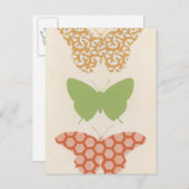 クリームの背景に飾り蝶のパターン ポストカード (正面/裏面)