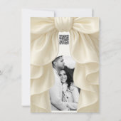 クリームカスケードラッフルボウブライダル結婚ズサンキュー 招待状 (裏面)