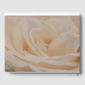 クリームカラーバラクローズアップ ゲストブック (裏面)