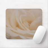 クリームカラーバラクローズアップ マウスパッド (マウス)