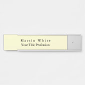 クリームカラープレーンエレガントプロフェッショナルモダン サインプレート (正面)