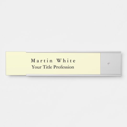 クリームカラープレーンエレガントプロフェッショナルモダン サインプレート (正面)