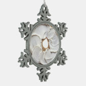 クリームチーズが付いているベーゲル スノーフレークピューターオーナメント (左)