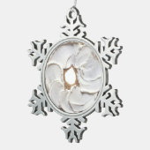 クリームチーズが付いているベーゲル スノーフレークピューターオーナメント (右)