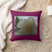 クリームバラ装飾用クッション クッション (ブランケット)