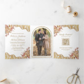 クリームフローラ金ゴールドレースQRコードフォト結婚ズ 三つ折り招待状 (内部)