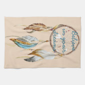 クリームブラウンターコイズホワイトフェザーズドリームキャッチャー キッチンタオル (横)