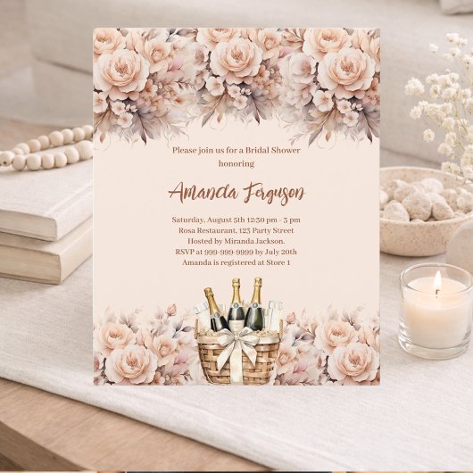 クリームベージュバラ泡立ちブライダルシャワー