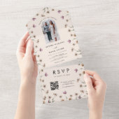 クリームベージュワイルドフラワーアーチフォトQRコード結婚ズ オールインワン招待状 (貼ってはがせる)