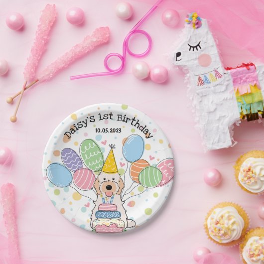 クリームホワイトコックポカバポウドッグ誕生日 ペーパープレート (パーティー)
