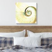 クリームミントビーチシーシェル キャンバスプリント (インサイチュ (寝室))