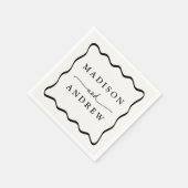 クリームモダンと黒の波状のフレ結婚ーム スタンダードカクテルナプキン (角)