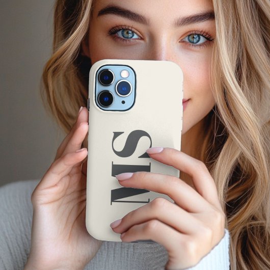 クリームモノグラムイニシャルシンプル iPhoneケース