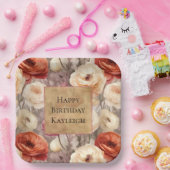 クリームレッドブルゴーニュフローラ誕生日 ペーパープレート (パーティー)