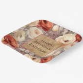 クリームレッドブルゴーニュフローラ誕生日 ペーパープレート (傾斜あり)