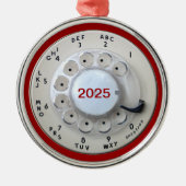 クリームロータリー電話ダイヤル メタルオーナメント (正面)