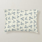 クリーム上の芽ブルーブランチ – シームレスなパターン。 アクセントクッション (裏面)