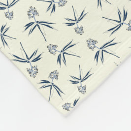 クリーム上の芽ブルーブランチ – シームレスなパターン。 フリースブランケット