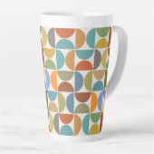 クリーム上のMCM半円パターン色 カフェラテマグ (右アングル)
