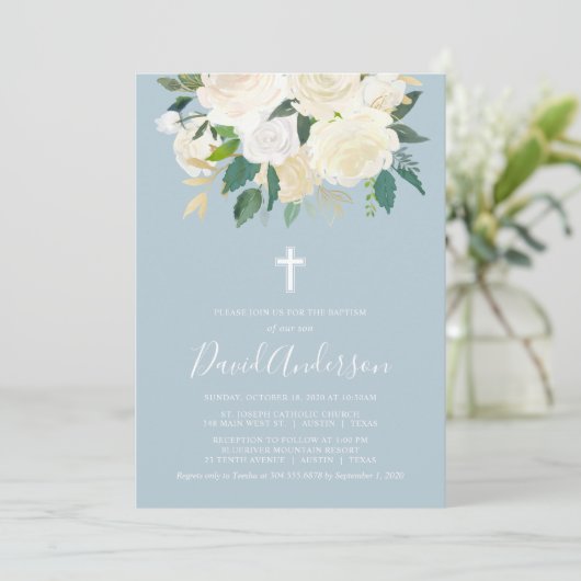 クリーム付き埃っぽい青十字、少年バプテスマ花模様 招待状 (スタンド正面)