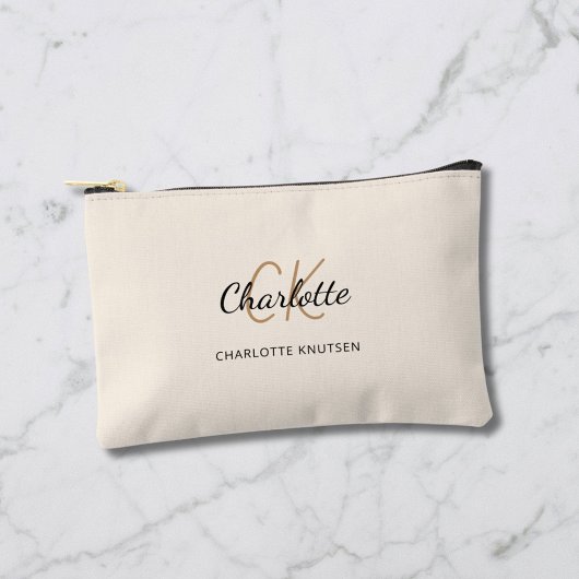 クリーム名モノグラムイニシャル モダン アクセサリーポーチ