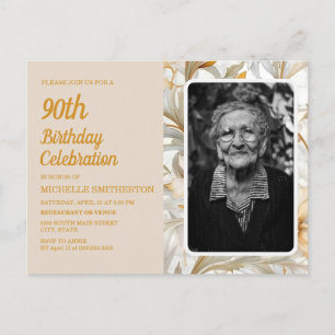 クリーム色と黄色の花の女性の90歳の誕生日フォト インビテーションポストカード