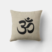 クリーム色のグランジのOm クッション (裏面)