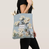 クリーム色のツツジの花のモノグラム トートバッグ (クローズアップ)
