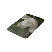 クリーム色の白いマグノリアの花芽 バスマット (アングル)