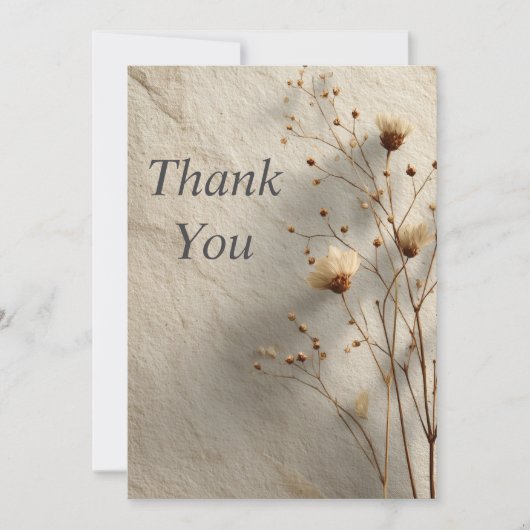クリーム色の石の背景にドライフラワーのThank Youカード 招待状 (正面)